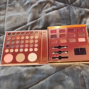NWOT Beautique gift of beauty makeup palette